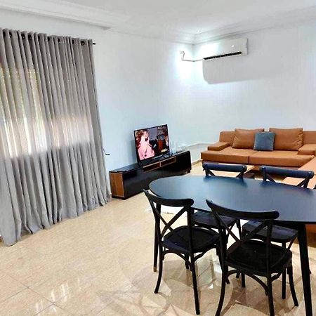 Nice Stay 2 Bedrooms Jardins De Carthage Le Kram Exterior photo